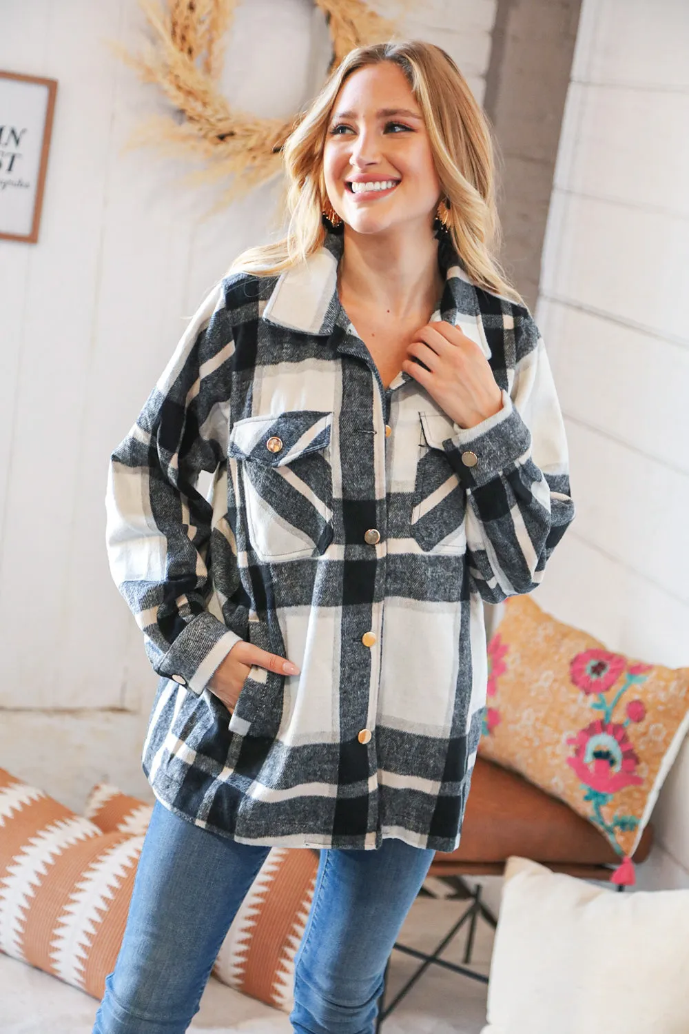 Black Yarn Dyed Plaid Oversized Pocketed Shacket