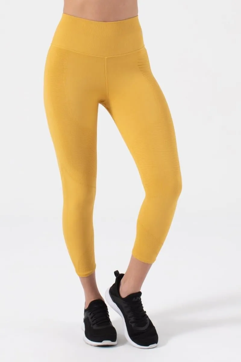 Body Engineered® One By One 7/8 Legging