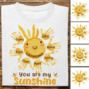 Family - Grandma Auntie Mom You Are My Sunshine - Personalized Unisex T-shirt (HH)