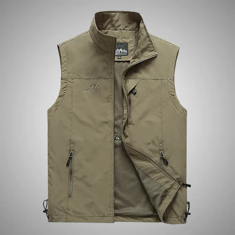 FGKKS Spring New Men Waistcoat Outdoor Leisure Solid Color Vest Young Middle-aged Photography Fishing Casual Vest Jacket Male