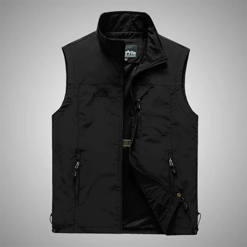 FGKKS Spring New Men Waistcoat Outdoor Leisure Solid Color Vest Young Middle-aged Photography Fishing Casual Vest Jacket Male