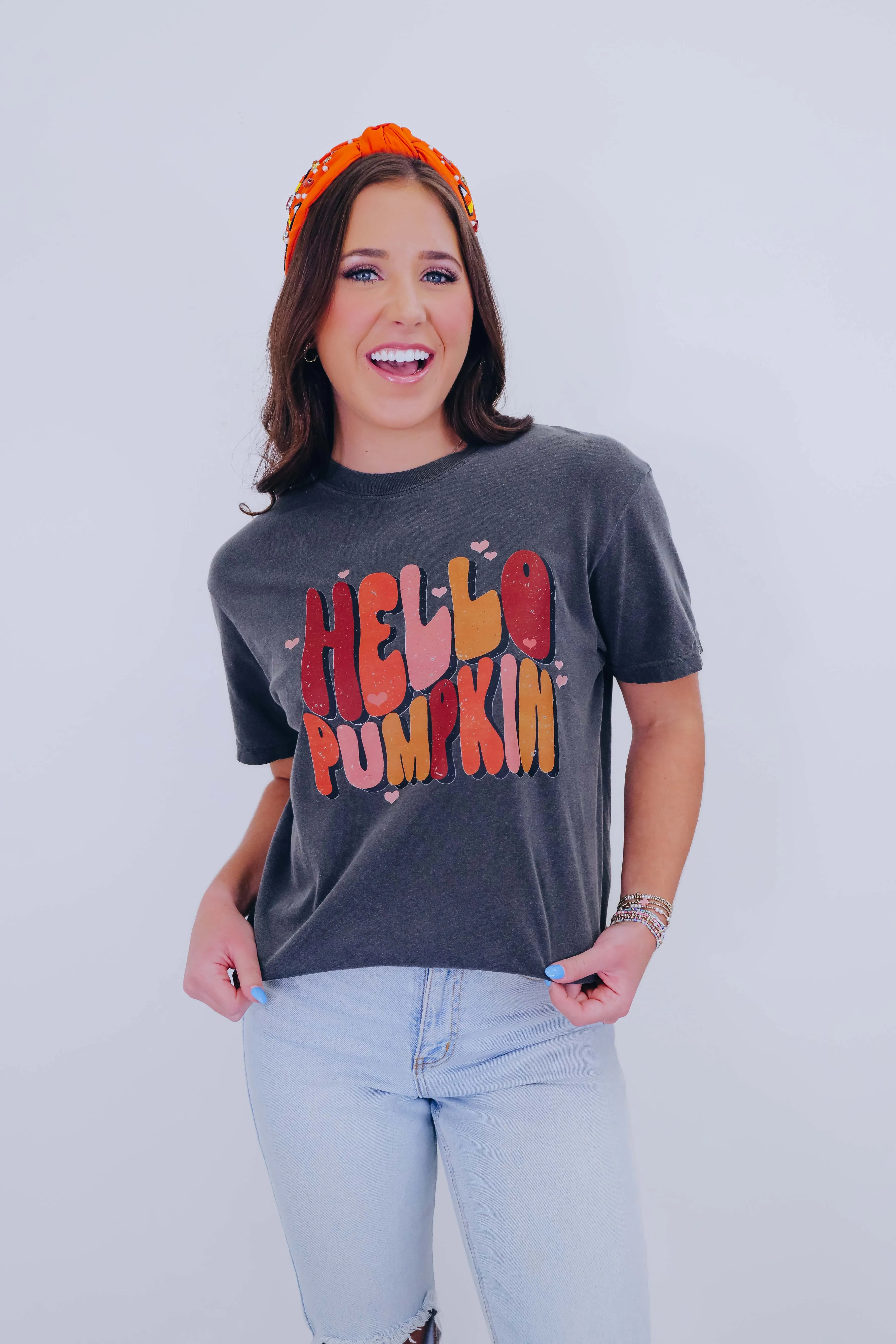 Heart "Hello Pumpkin" Graphic Tee S-3X - Charcoal