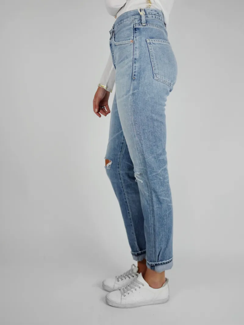 Liya High Rise Classic Fit Jeans