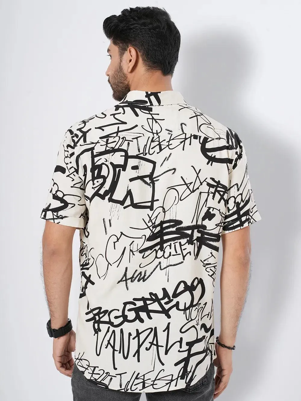 Men's Relax Graffiti Art Short Sleeve Shirt