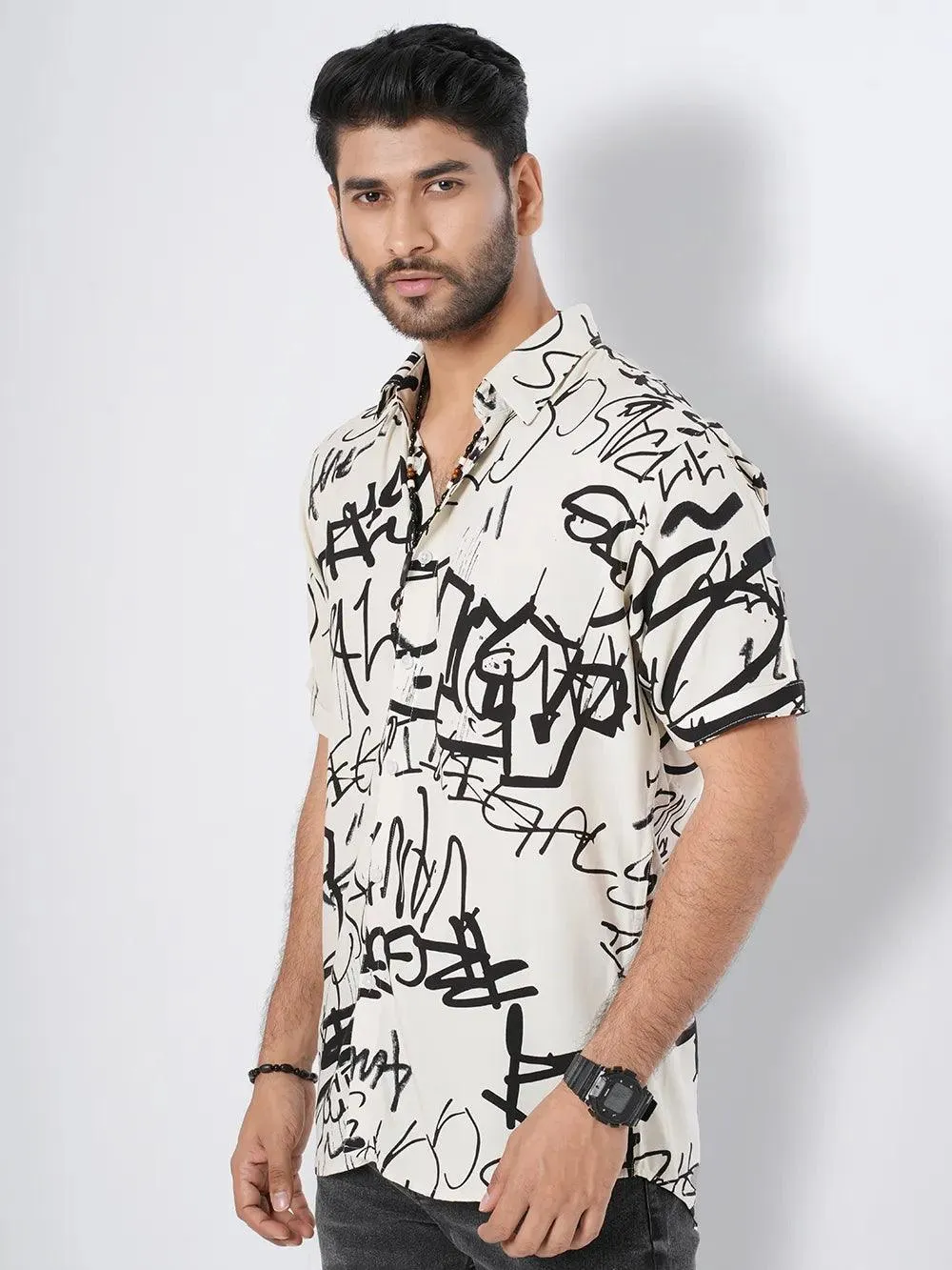 Men's Relax Graffiti Art Short Sleeve Shirt