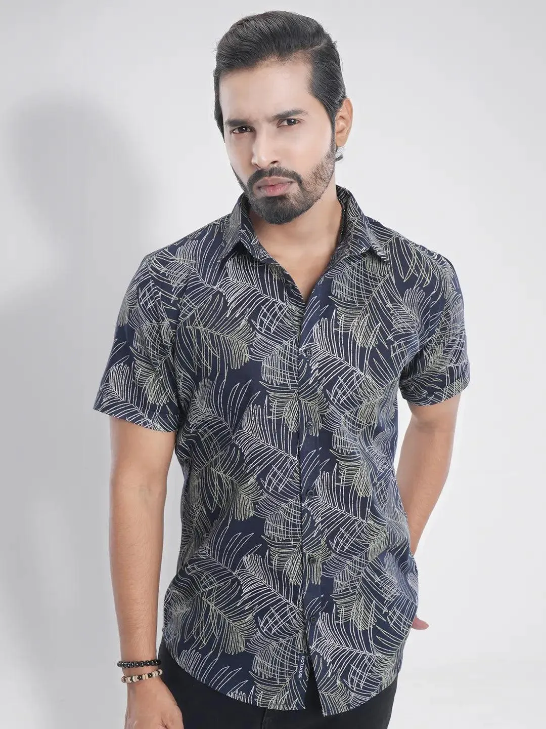 Men's Short Sleeve Casual Shirt in Denim Blue Printed