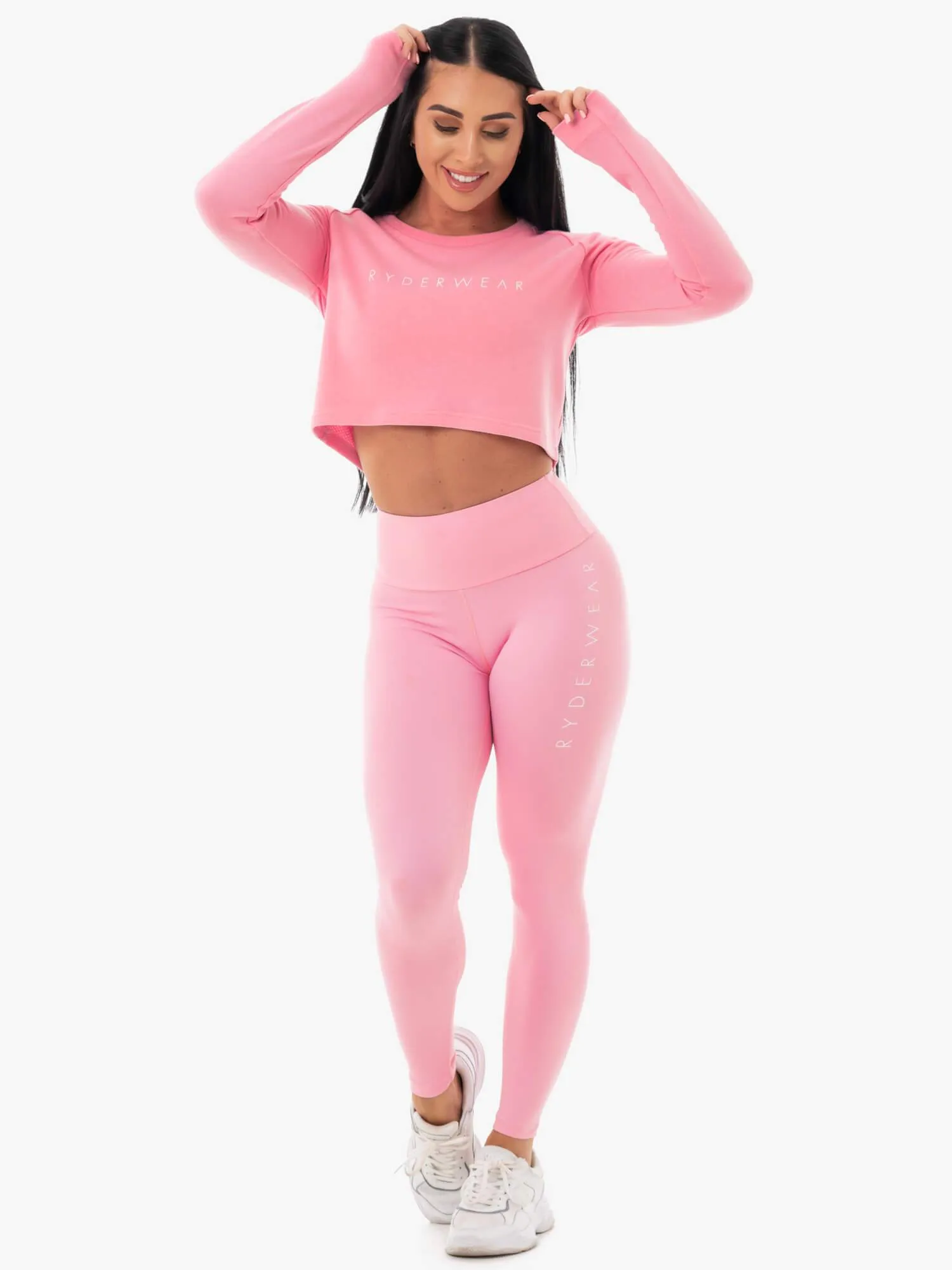 Staples Cropped Sweater - Pink