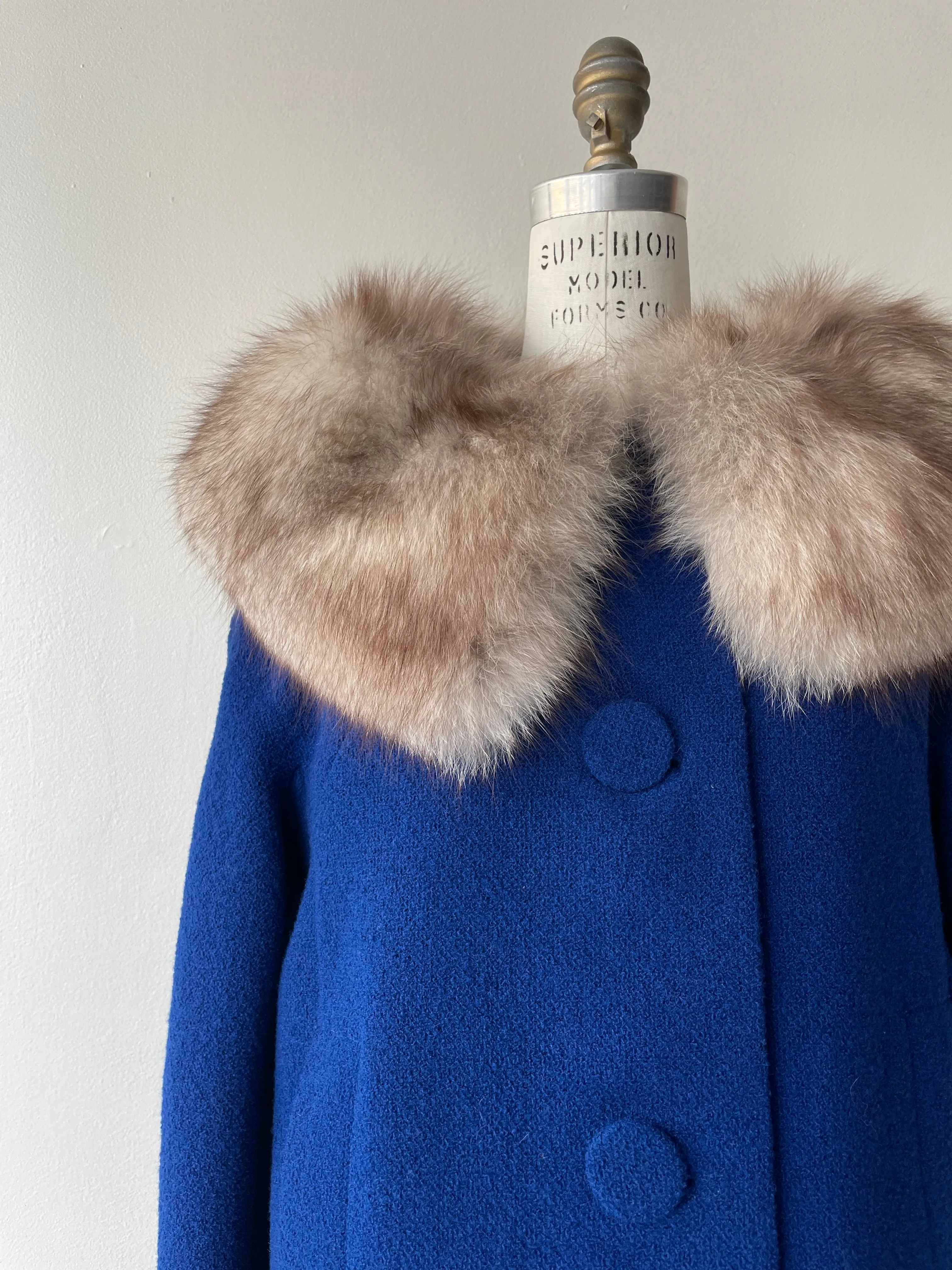 Vintage 1960s Ostara Coat